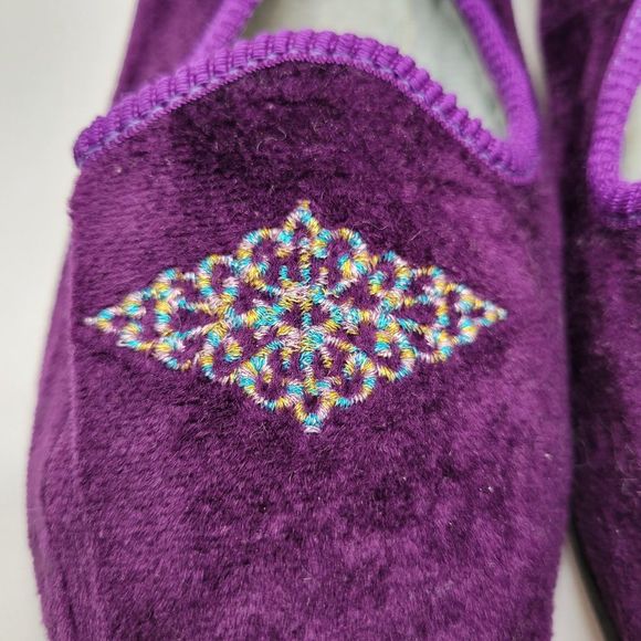 Foamtreads Purple Velvet Embroidered Slippers Vintage Hard Bottom Soft Shell - Picture 3 of 9